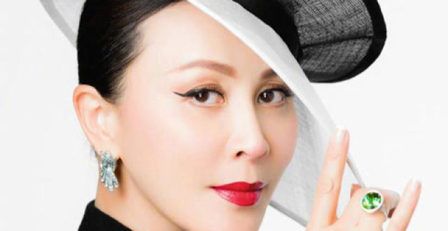 1990年,刘嘉玲被大汉绑架3小时,12年后,他们泄露了她的裸照