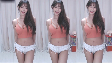 BJ韩璐加特林火车摇04分56秒1080P高清在线观看