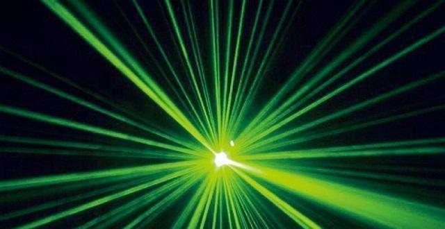 中国科学家取得突破，国产40年攻克“真激光”，技术跻身第一梯队_腾讯新闻