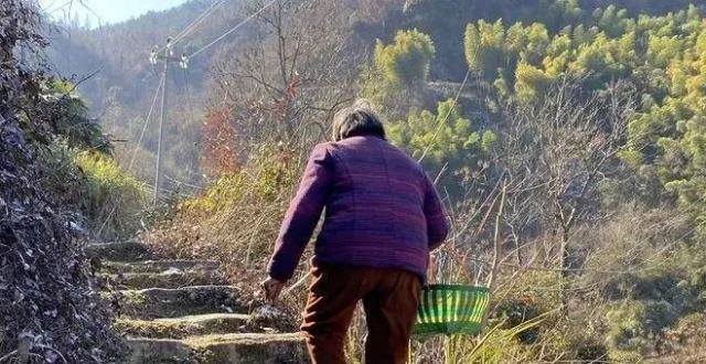 九个老人和他们的村庄_腾讯新闻