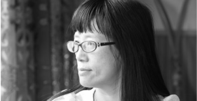 导演刘信达遇上了对手，余秀华怒斥他：没有人品没有才华！_腾讯新闻