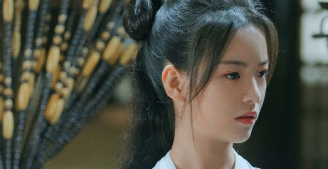 《雪中悍刀行》刚结束,"姜泥"李庚希的新剧就开