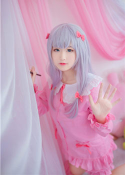 埃罗芒阿老师和泉纱雾睡衣cosplay