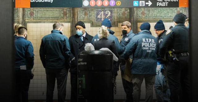 美媒披露：纽约地铁事件身亡女子系华裔，生前帮助流浪汉
