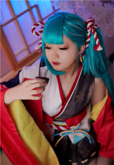 仙贝鸦miku百火缭乱cosplay7