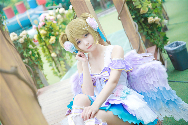 蓝裳love live花阳白情Cosplay2