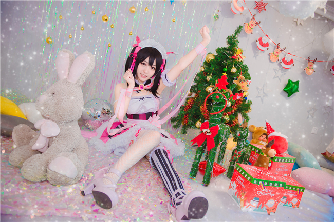 蓝裳LoveLive妮可情人节女仆Cosplay3