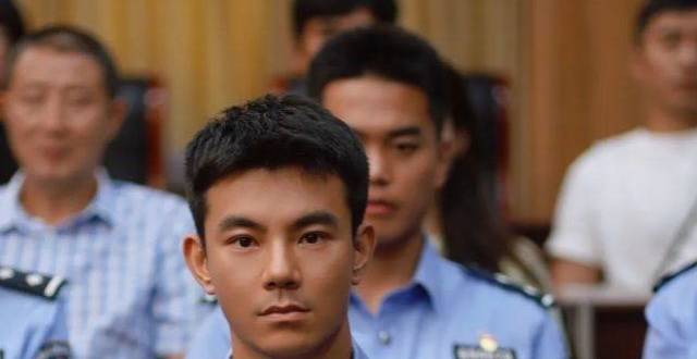 李感是怎么把每次循环都演得不一样的？_腾讯新闻