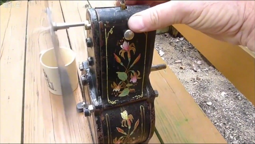 1910年代的瑞士纯机械发条式风扇,上发条的风扇,有见过的吗