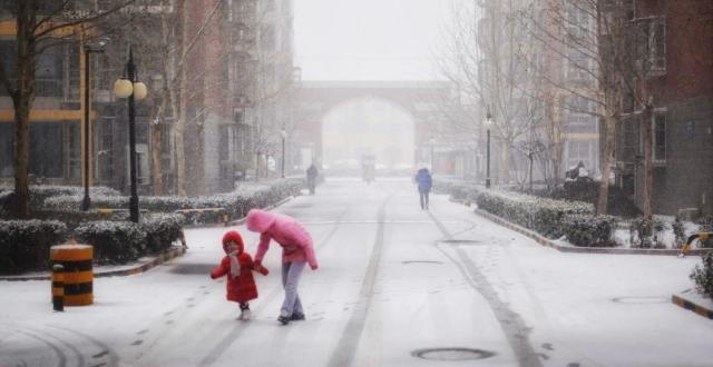 这个周末雨雪、大风、强降温来袭……好消息是：供暖了！_腾讯新闻