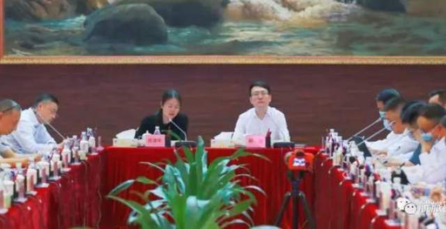 顾刚任清华职位变动，海航工作继续_腾讯新闻