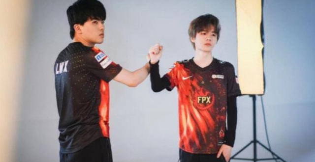 刘青松、小明成转会热门，小狗决定小明走向，LPL迎来大变动！_腾讯新闻
