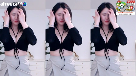 美女热舞抖臀舞第33732期720P高清在线观看