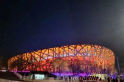 冬季オリンピックの閉会式のハイライトは何ですか？中国チームの旗手は谷愛凌とスー・イーミンでしょうか？