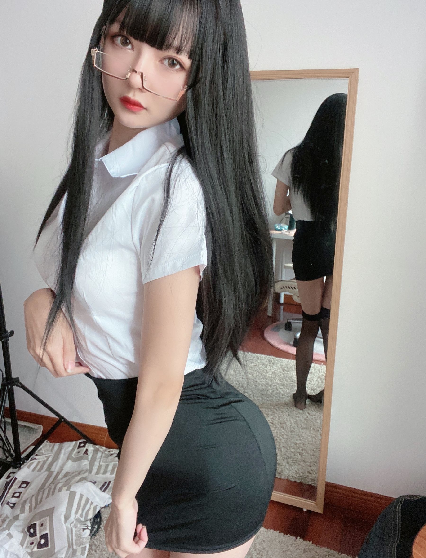 [福利COS] 51酱 - OL衬衣 3