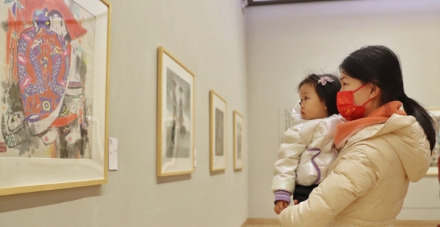 湘乡籍画家傅真忻在北京举办“湘情·乡韵——绘画艺术展”_腾讯新闻
