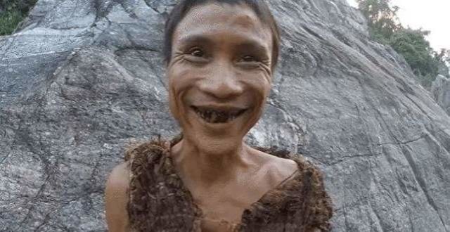 越南"野人"回归社会,见美女眼睛发直,丧父后抑郁吸烟酗酒病亡!