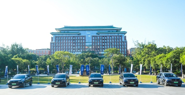 这座新能源汽车界的“黄埔军校”再增一相关专业_腾讯新闻