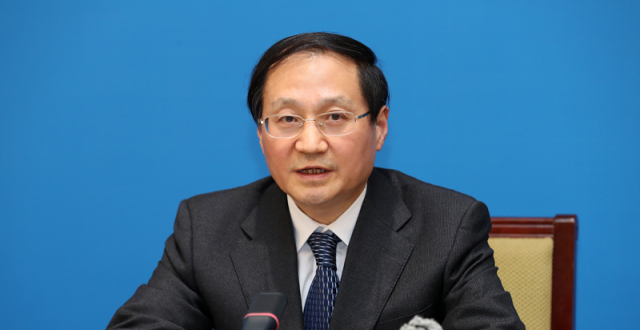 教育部：强制灌输和反复说教方式已不适合新时代思想政治工作_腾讯新闻