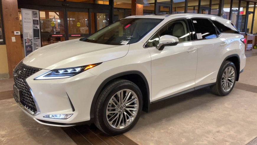 店内实拍2022款雷克萨斯rx450hl,静态体验后,买不买自己定