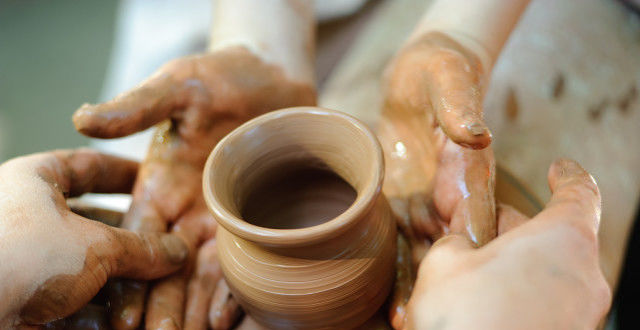 宝丰县汝瓷烧制技艺公益课堂之烧窑课开课