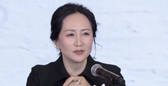 孟晚舟回国185天后首亮相：华为或已穿过黑障区_腾讯新闻