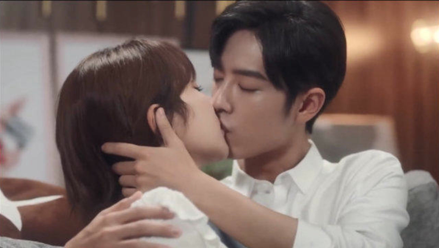 《余生请多指教》一集亲了11次,杨紫肖战吻个不停,观众看到尖叫