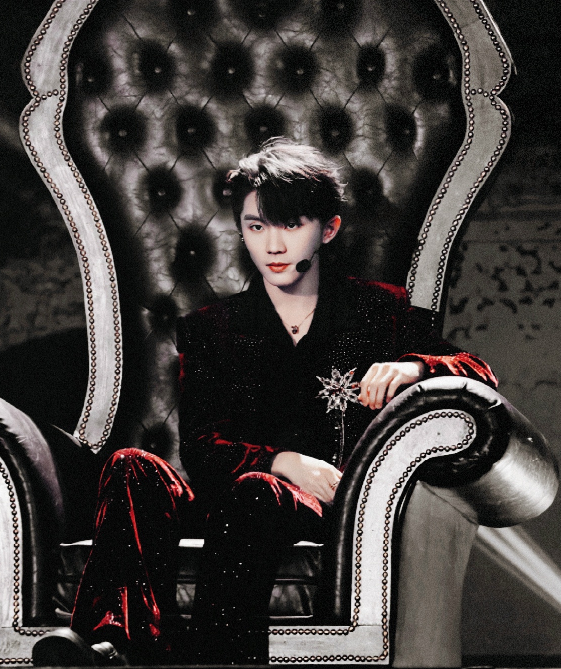 马嘉祺:与生俱来的男主氛围感!高清无水印氛围感神图集合!