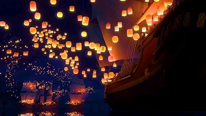 孔明灯 为你花开满城,为你明灯三千.许个愿吧…把心事都告诉它!