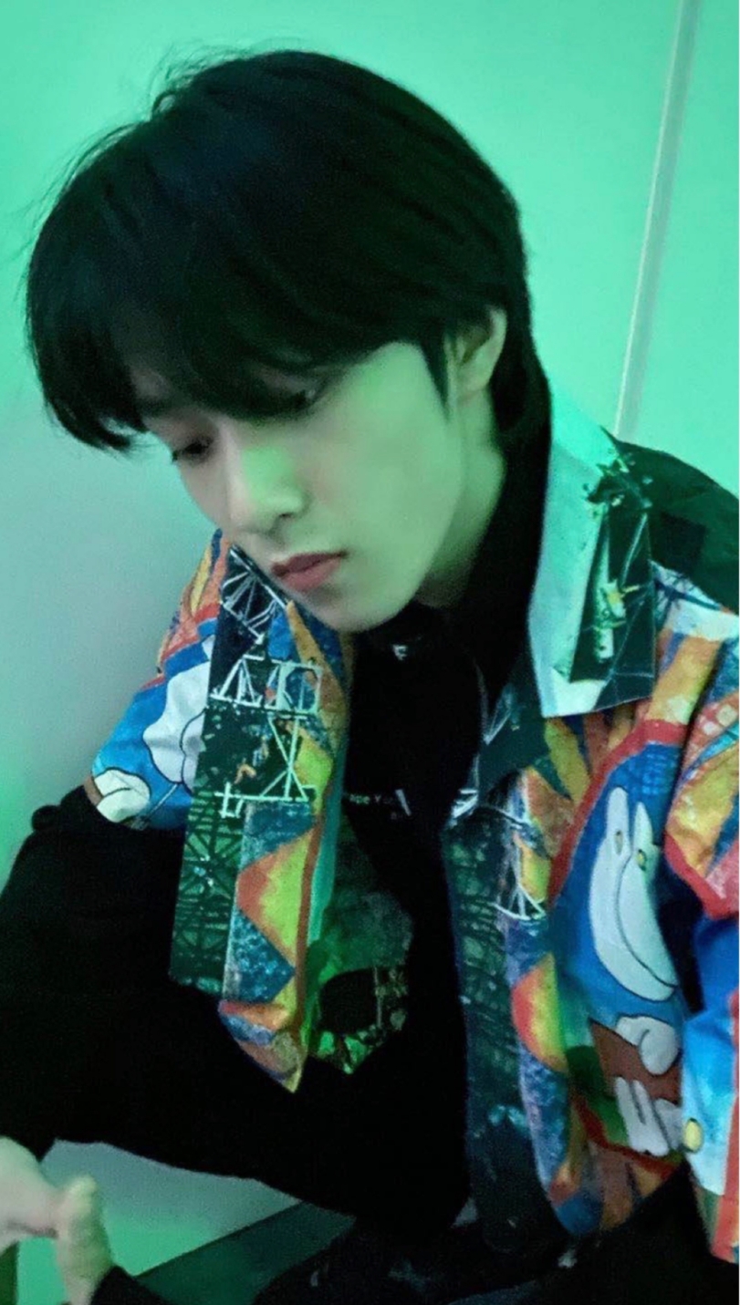刘耀文自带的男友风真的绝绝子这就是我的梦中情男朋友吧期待今晚的