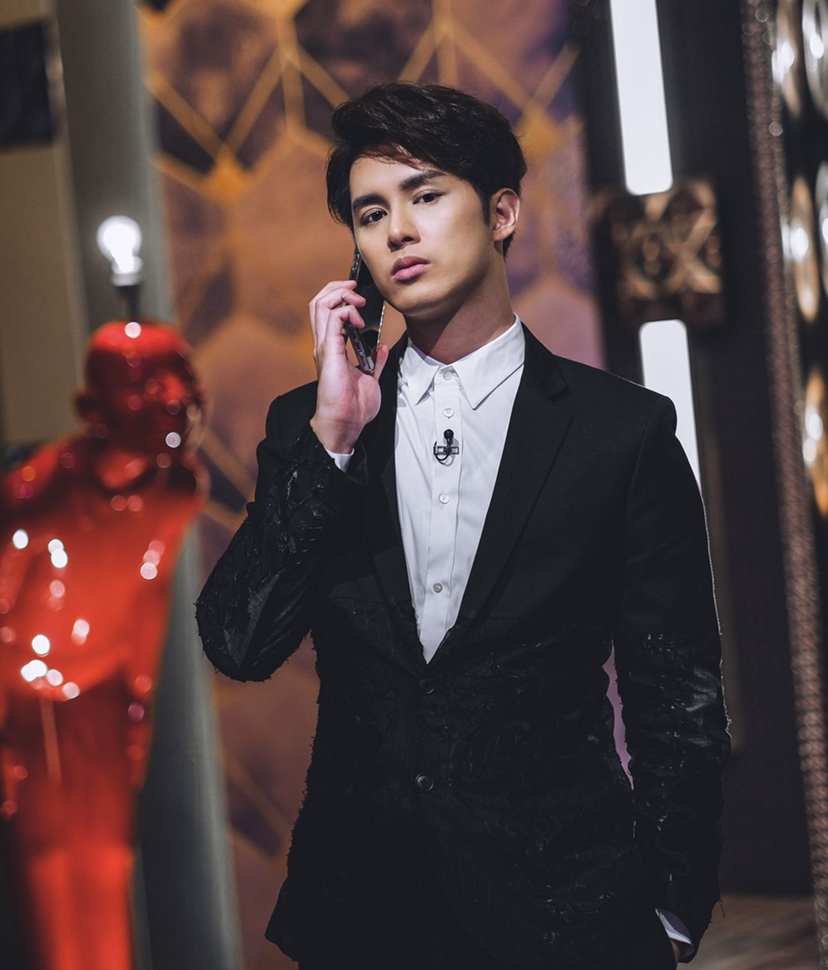 何广沛再被tvb力捧,新剧霸占两个黄金档期,一连接拍三部剧_腾讯新闻