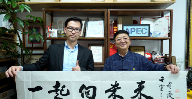 从胡同走出的书法家郭宝庆,让中华文化艺术传播到每一个角落!