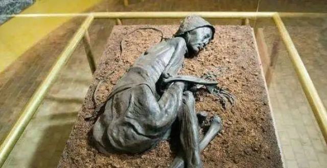 湖北曾出土距今2000多年的软尸"遂先生",这种软尸如何形成?