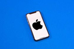 AppleがiPhone13、iPhone 12、iPhoneSEの自己修復サービスを開始