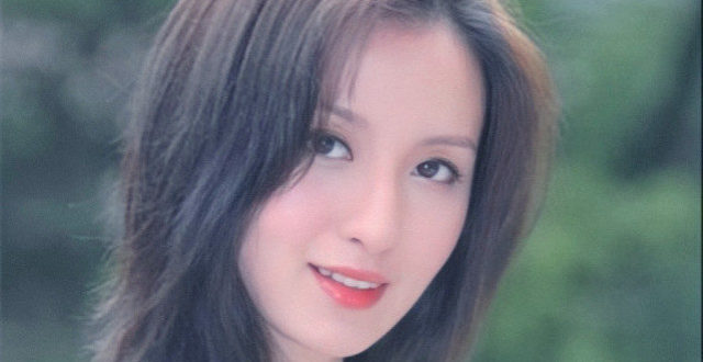 “虞姬”张萌：10年前的白月光，今天是影视公司的老板娘！_腾讯新闻