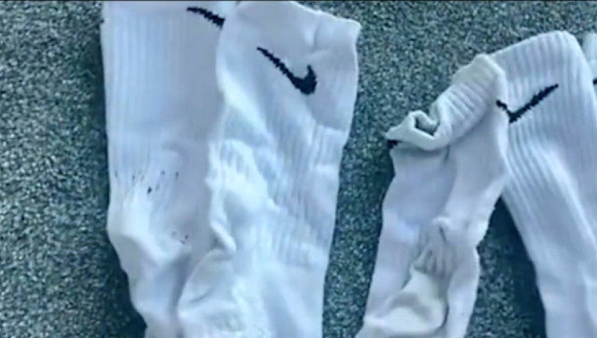 国外男子卖二手袜子月入过万,通过网站宣传贩卖,网友直呼"逆天"