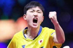 世青赛4冠王！日本天才少女张本美和：我将在2022年挑战中国队！_女单_伊藤美_男单