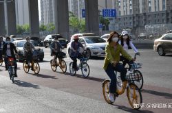 نظرًا للقيود المفروضة على السفر بمترو الأنفاق والحافلات ، فإن عددًا كبيرًا من سكان بكين يسافرون إلى العمل ، ما هي وسيلة المواصلات التي تختارون التنقل بها؟