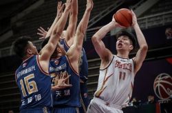 Chinese basketball is once again 