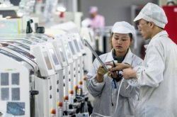 Zhengzhou Foxconn은 발병과 iPhone 14 지연에 대한 두려움으로 iPhone 공장에서 채용을 갑자기 중단했습니다.
