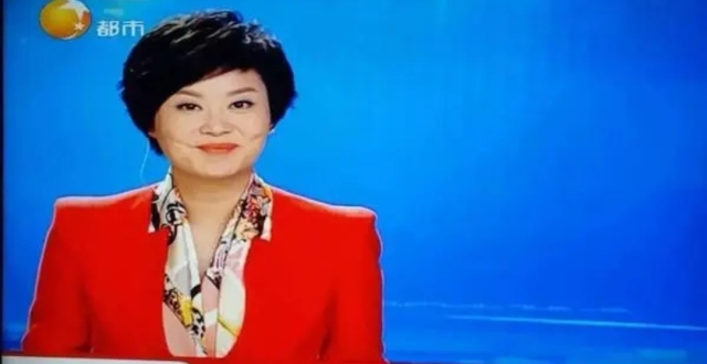 新北方主持人金霞披露脱离辽台原因,因丈夫工作问题全家离开沈阳