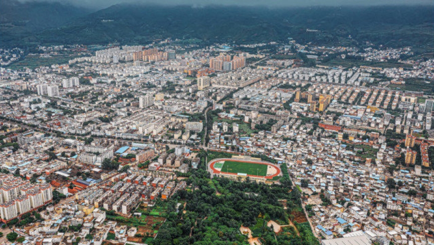航拍东川:全国第一个降格为区的地级市,云b因此停用
