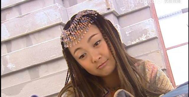 30 的张天爱,那个敢爱敢恨的张芃芃《少年王》:比起温柔体贴的莫莹