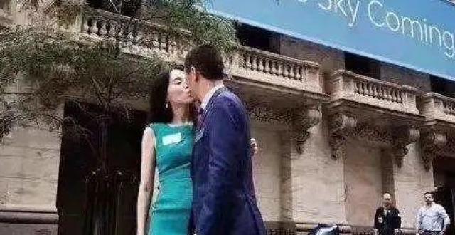 蔚来（09866），成功在新交所二次上市_腾讯新闻
