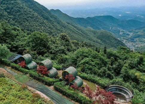 金华北山最高峰大盘尖徒步,盘前村农家乐午餐
