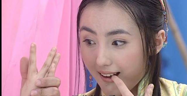 30 的张天爱,那个敢爱敢恨的张芃芃《少年王》:比起温柔体贴的莫莹