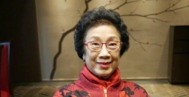香港粤剧名伶任冰儿去世，享年91岁，连周星驰都借鉴过她的形象_腾讯新闻