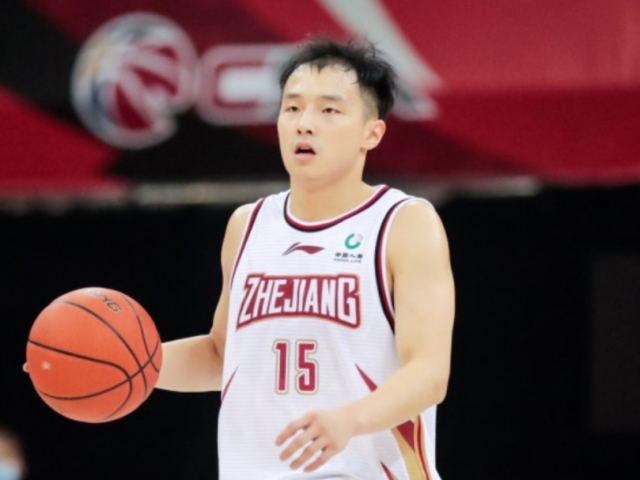 风之子王奕博入选中国男篮,杜锋后场再提速,实力不逊郭艾伦!