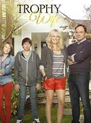 花瓶妻 第一季海报