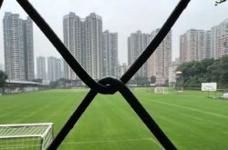 중국 축구: 부자의 1000억 부유탑